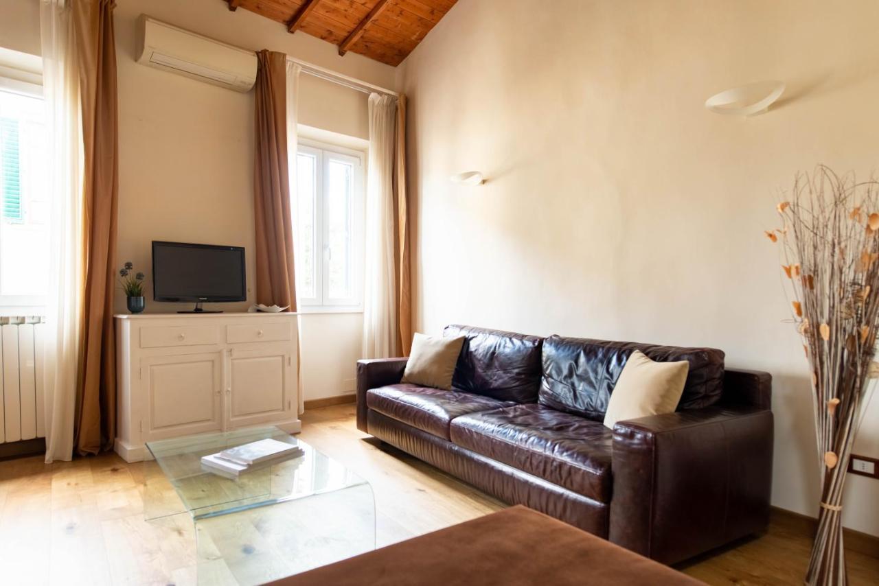 Modern, Bright Near Boboli Gardens & Santo Spirito - Homeunity Florenţa Exterior foto