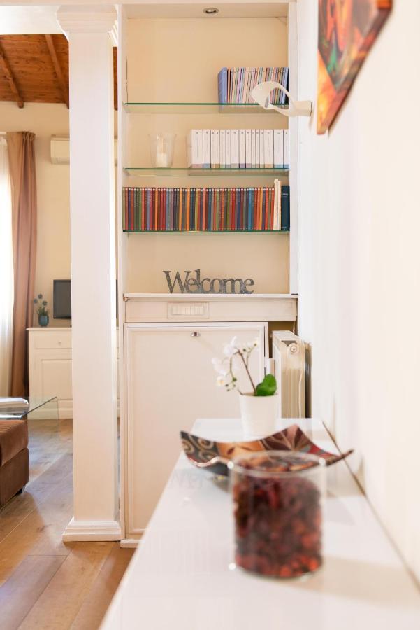 Modern, Bright Near Boboli Gardens & Santo Spirito - Homeunity Florenţa Exterior foto